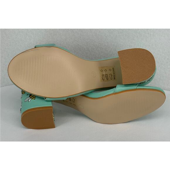Modcloth Fun Direction Bee Embroidered Mint Heel Sandals 6 - Picture 8 of 8